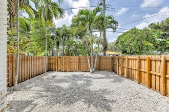 416 SW 11th St in Fort Lauderdale, FL - Building Photo - Building Photo