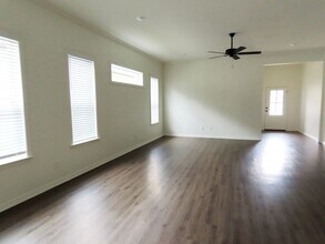 1679 Alamo Xing Rd in Tyler, TX - Building Photo - Building Photo