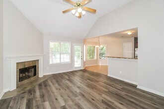 7174 McCleskey Cove in Cordova, TN - Building Photo - Building Photo