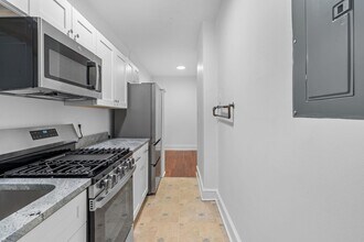 557 Beverly Ct in Tallahassee, FL - Building Photo - Building Photo