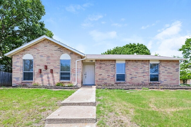 property at 1301 Southridge Dr