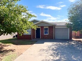 2409 88th St in Lubbock, TX - Building Photo