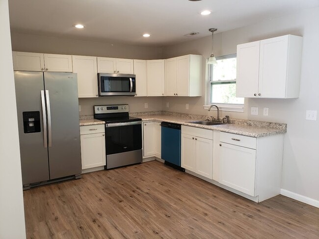 800 Smith Grove Rd in Easley, SC - Building Photo - Building Photo