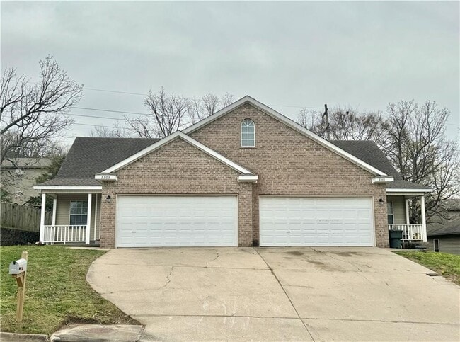 property at 2203 E Cinnamon Way