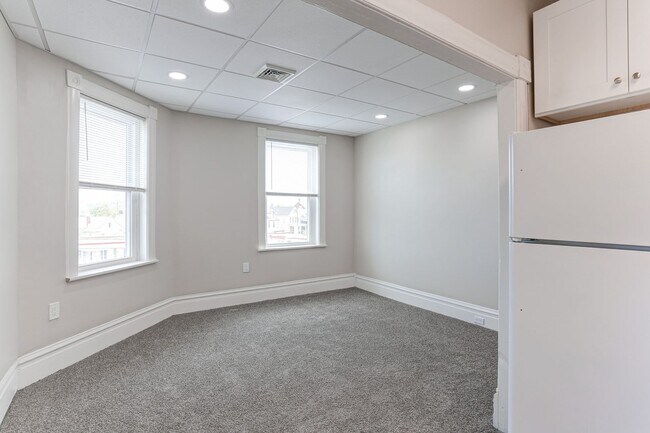 601 Market St-Unit -601 B in Lemoyne, PA - Building Photo - Building Photo