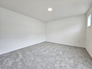 2457 Spring Water Cir in Lancaster, PA - Building Photo - Building Photo