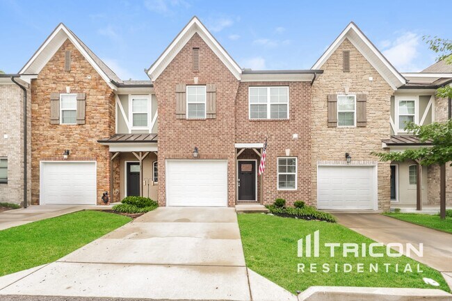 property at 125 Hickory Sta Ln