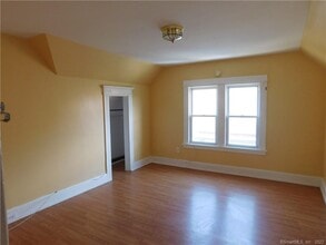 199 Whitney Ave in Bridgeport, CT - Building Photo - Building Photo