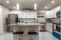 8110 Albacore Dr photo'