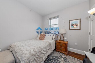 16 Sewall St, Unit 2 in Boston, MA - Building Photo - Building Photo