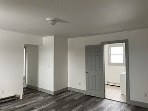 121 2nd St in Albany, NY - Building Photo - Building Photo