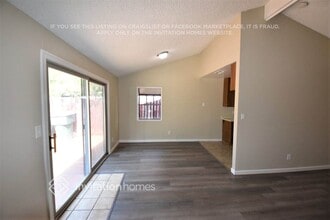 6165 Carl Sandburg Cir in Sacramento, CA - Building Photo - Building Photo