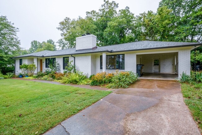 2402 Barclay Dr in Nashville, TN - Building Photo - Building Photo