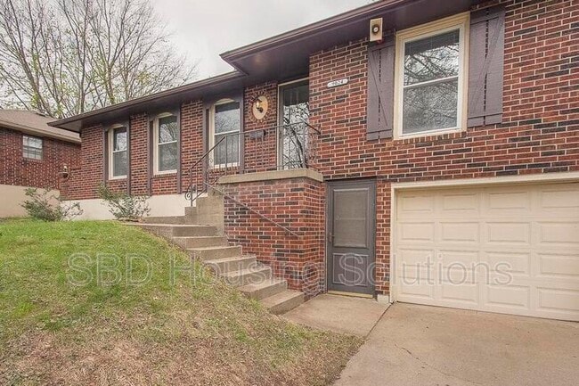 9024 E 90 Terrace in Kansas City, MO - Building Photo - Building Photo