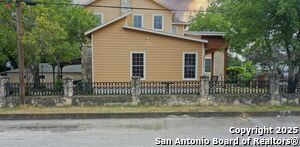 206 Stace St in San Antonio, TX - Building Photo - Building Photo