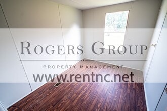 241 Hidden Lake Ln in Kittrell, NC - Building Photo - Building Photo