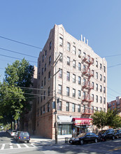 3081-3083 Middletown Rd in Bronx, NY - Building Photo - Building Photo