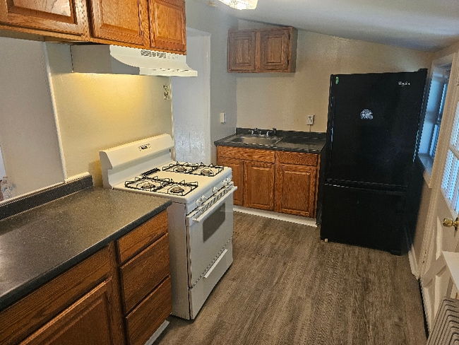 property at 305 Buttonwood St