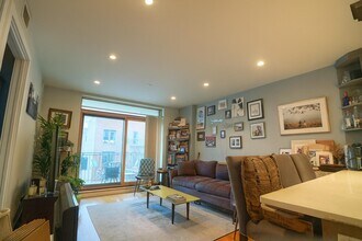 191 Huron St in Brooklyn, NY - Building Photo - Building Photo