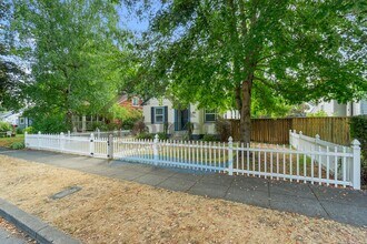 1406 E Indiana Ave in Coeur d'Alene, ID - Building Photo - Building Photo