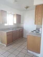 6222 S Elm Ave, Unit 101 in Fresno, CA - Foto de edificio - Building Photo