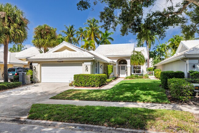 2725 Meadowlark Ln in West Palm Beach, FL - Building Photo - Building Photo