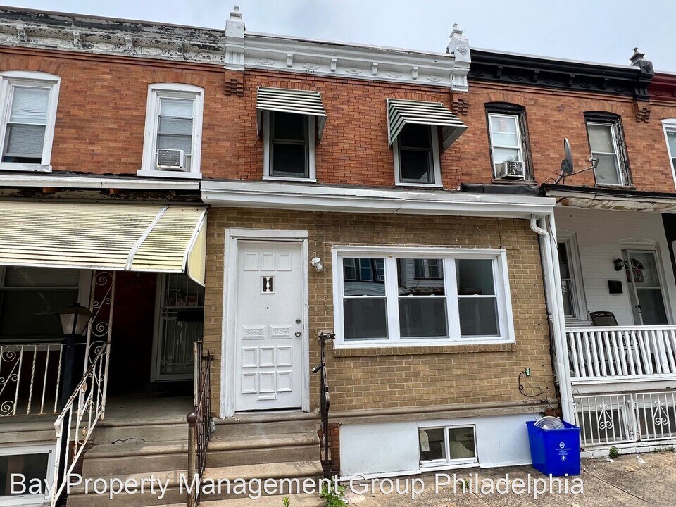 6055 N Norwood St Photo