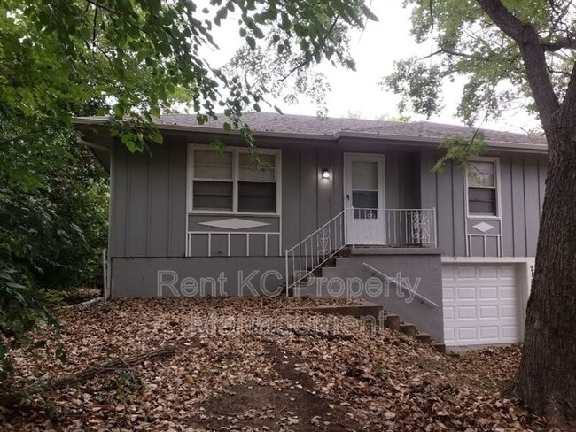 property at 218 SW 19th St