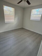 9406 Goldenrod Rd in Thonotosassa, FL - Building Photo - Building Photo