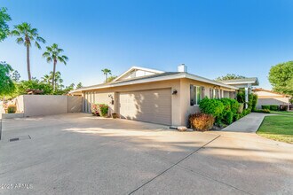 3750 E Garden Dr in Phoenix, AZ - Building Photo - Building Photo