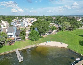 11417 Windlass Ln in Willis, TX - Building Photo - Building Photo
