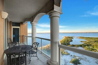 2 Portofino Dr in Pensacola Beach, FL - Building Photo - Building Photo