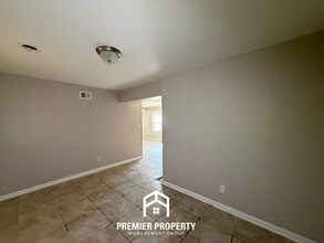 1730 Sea Isle Rd in Memphis, TN - Building Photo - Building Photo