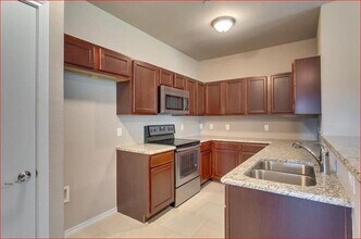 514 E Hazelwood St in Princeton, TX - Building Photo - Building Photo