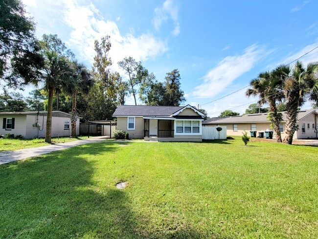 9776 Hogan Rd in Jacksonville, FL - Building Photo - Building Photo
