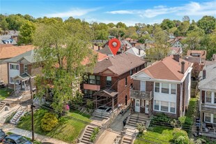 2311 Sherbrook St, Unit Apt 1 in Pittsburgh, PA - Building Photo