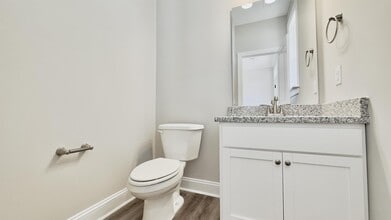 1470 Summergate Dr in Florence, SC - Building Photo - Building Photo