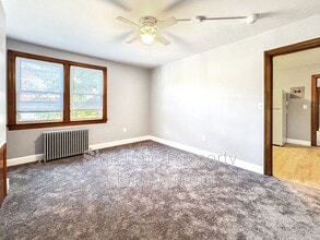 231 N Cleveland Ave in Hagerstown, MD - Building Photo - Building Photo