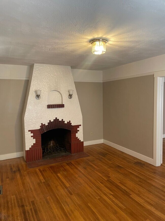 401-403 28th St in Sacramento, CA - Building Photo - Building Photo