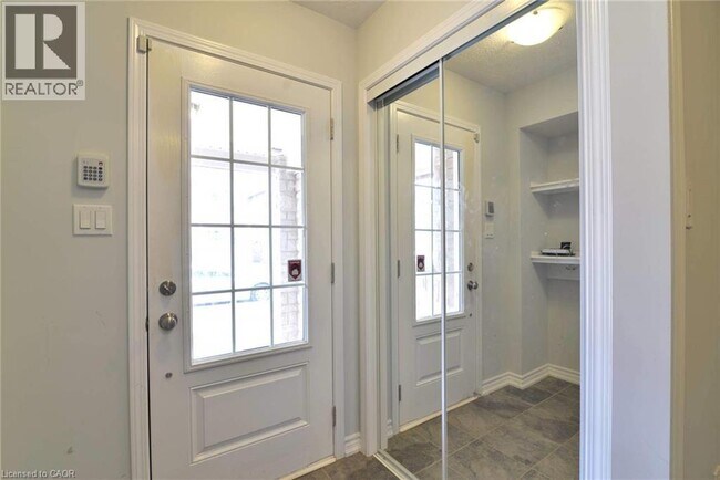 3062 Gardenia Gate in Oakville, ON - Building Photo - Building Photo