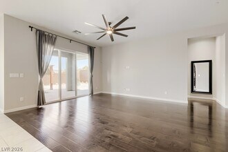 342 Homeward Way in Henderson, NV - Building Photo - Building Photo