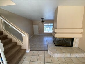 2426 Antler Point Dr in Henderson, NV - Building Photo - Building Photo