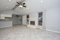 19402 Leafwood Ln photo'