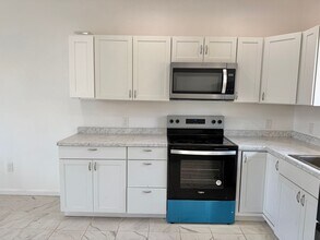 648 Waiehu Beach Rd in Wailuku, HI - Building Photo - Building Photo