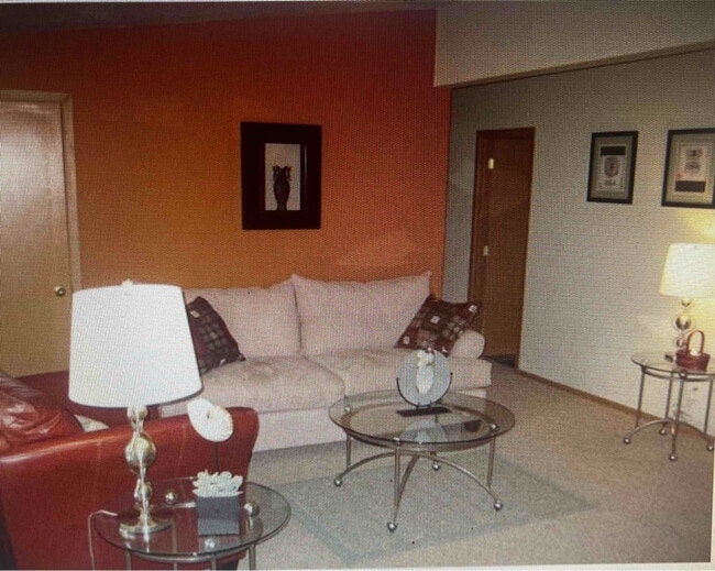 2417 S Grand Blvd in Spokane, WA - Building Photo - Building Photo