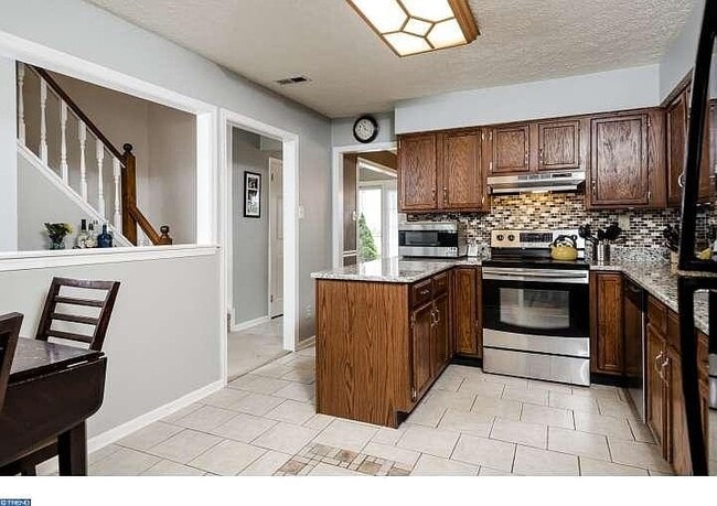 property at 1504 Virginia Ct
