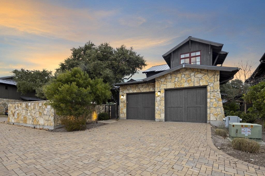 19404 Bold Venture Dr in Spicewood, TX - Building Photo