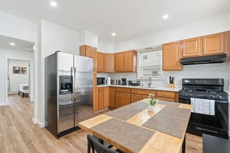 1622 Union Turnpike in North Bergen, NJ - Building Photo - Building Photo