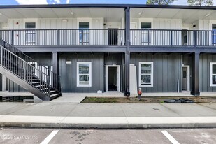 10109 Old St Augustine Rd in Jacksonville, FL - Building Photo