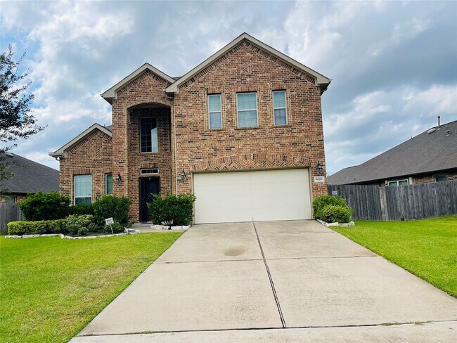 8026 Caden Mills Ln in Richmond, TX - Foto de edificio - Building Photo